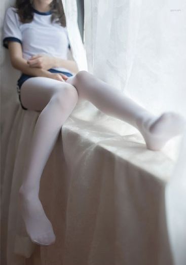 日本av咪咪色情_在线免费观看电影